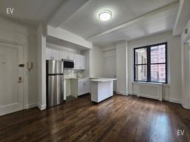 140 E 46th St #4K - Photo 1 of 1