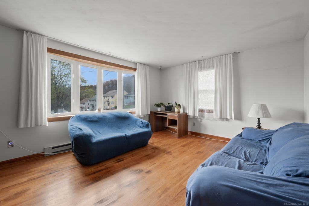 62 Briarwood Rd #2 - Photo 5 of 9