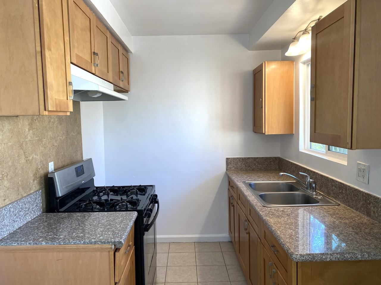 8435 Willis Ave #A - Photo 3 of 9