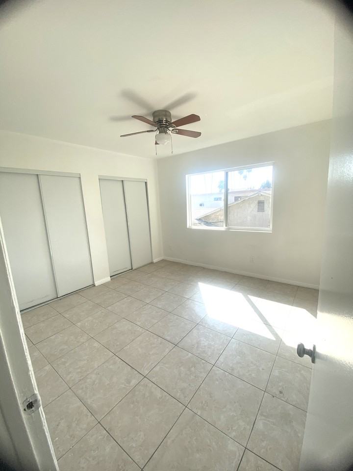 8435 Willis Ave #A - Photo 5 of 9