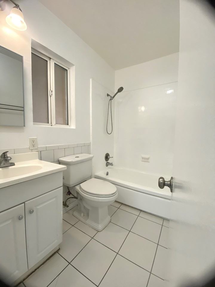 8435 Willis Ave #A - Photo 7 of 9