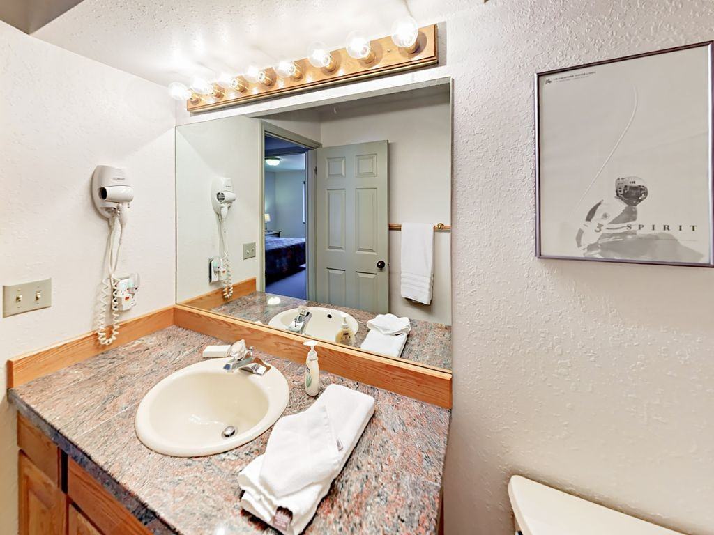 8014 S Sunnyoak Cir - Photo 6 of 20