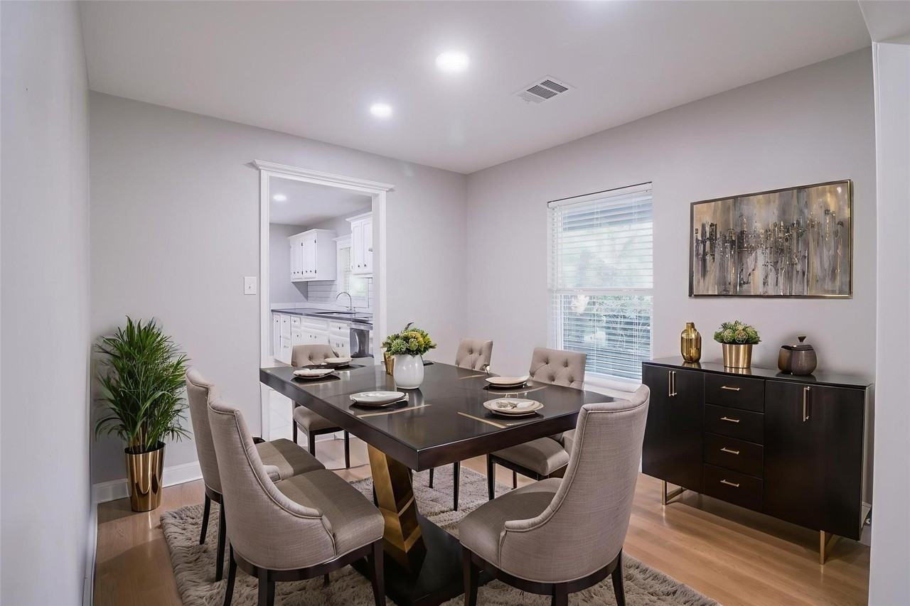 6150 Ridgeway Dr - Photo 4 of 20