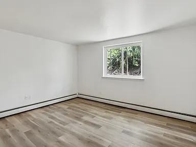 259 Chestnut St #A - Photo 7 of 10