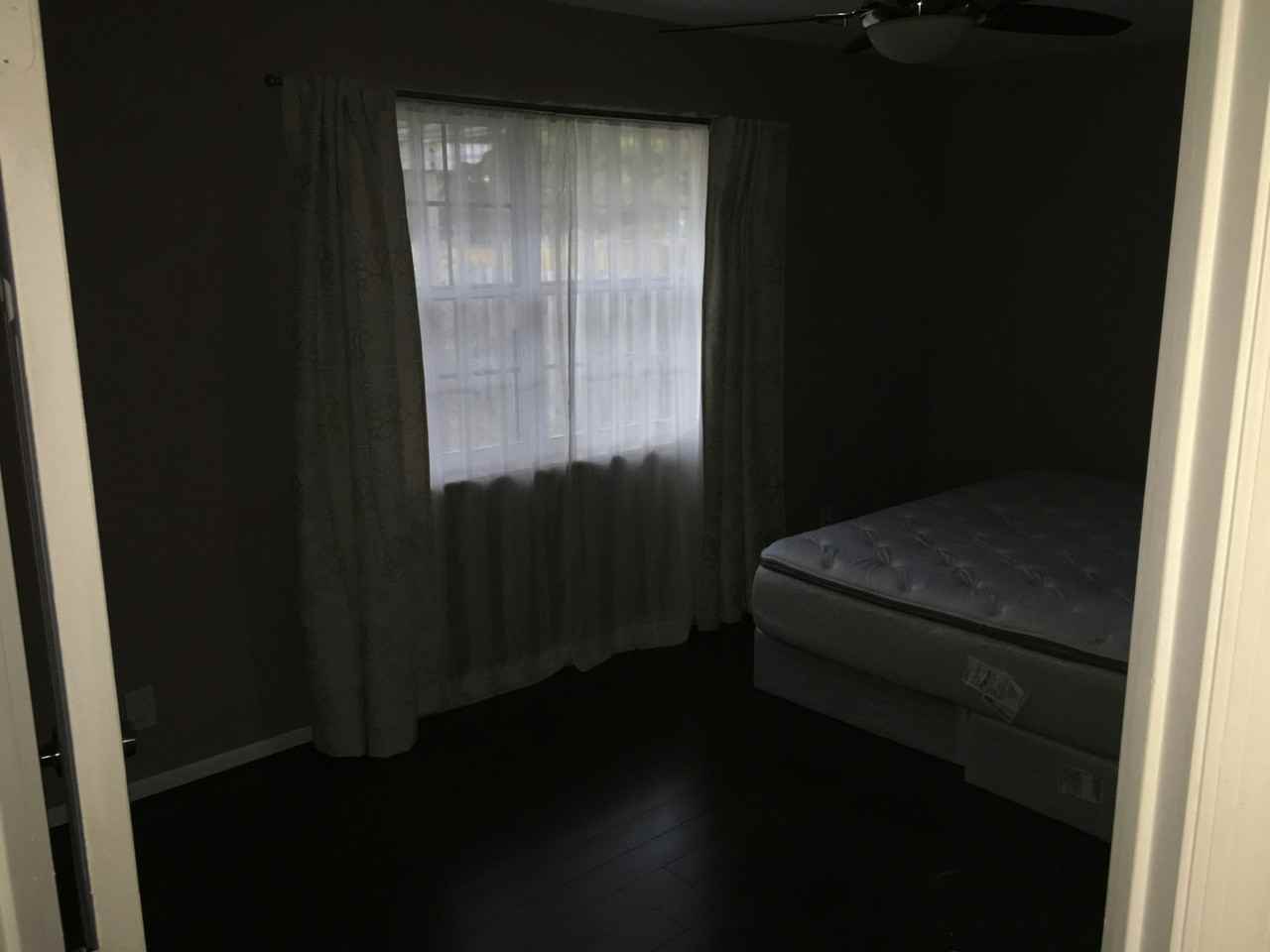 237 Southwest 9th Street - Photo 4 of 15