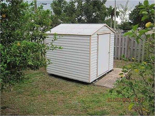 237 Southwest 9th Street - Photo 7 of 15