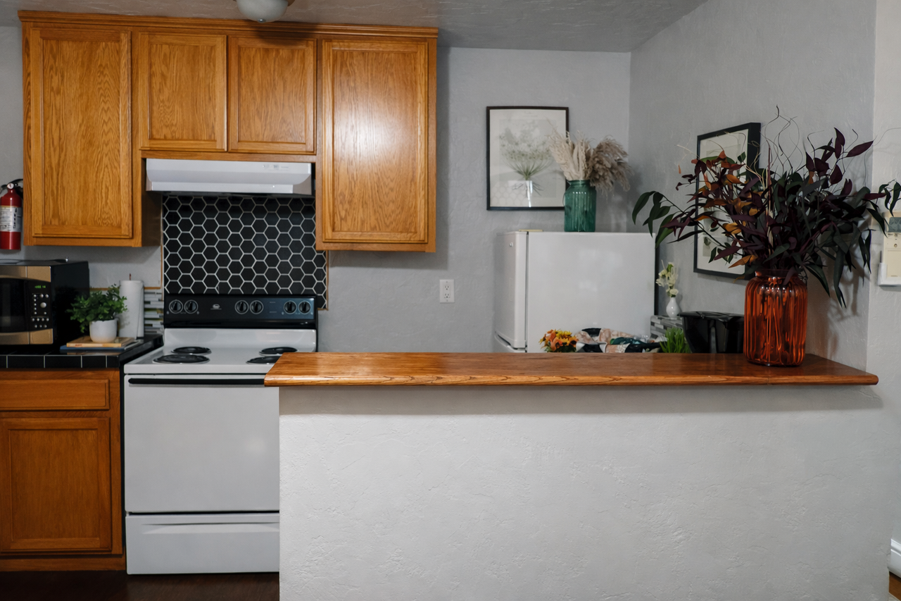 22 West Main Street, Unit Studio - Photo 7 of 22