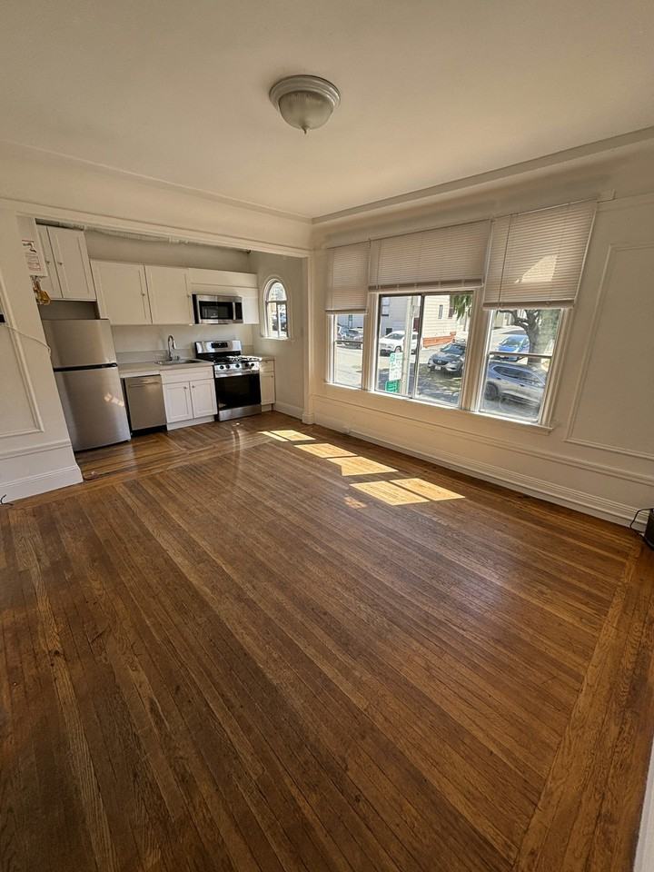 1230 Broadway, Unit 2 - Photo 2 of 10