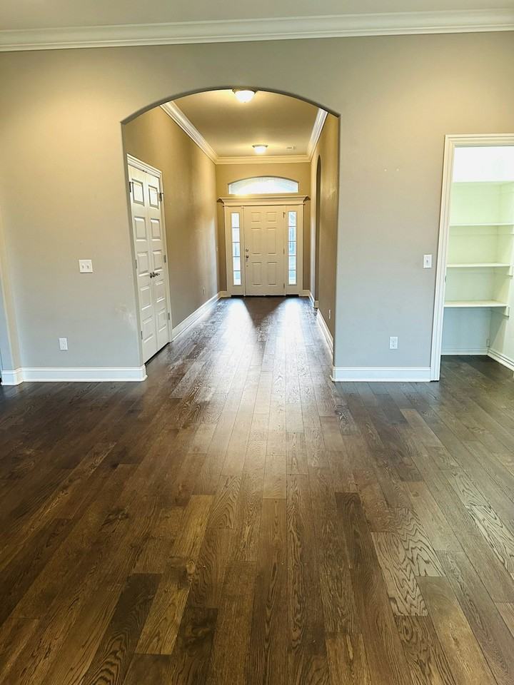 4403 Southwest Eggersway Place - Photo 7 of 47