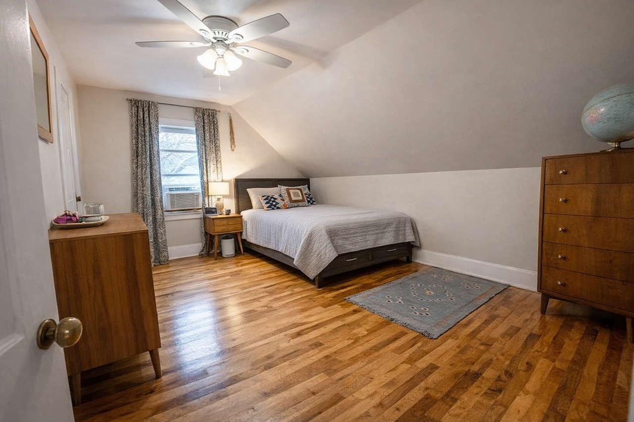 10 Oakview Terrace - Photo 2 of 8