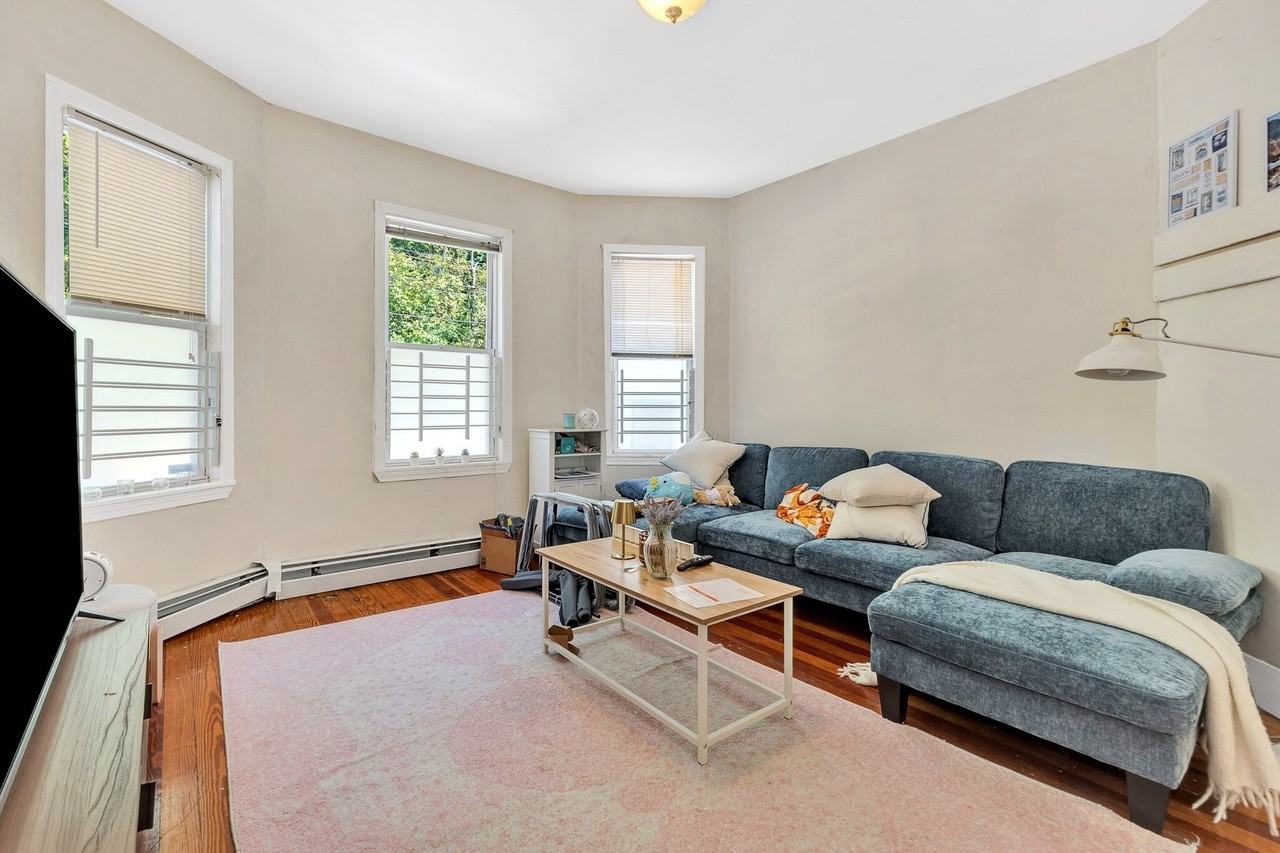 22 Fisher Avenue - Photo 3 of 39