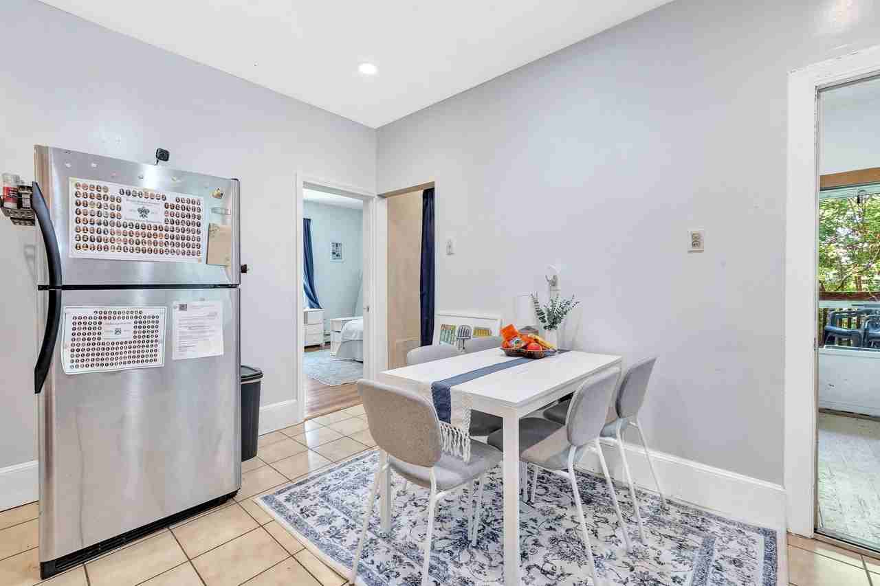 22 Fisher Avenue - Photo 6 of 39