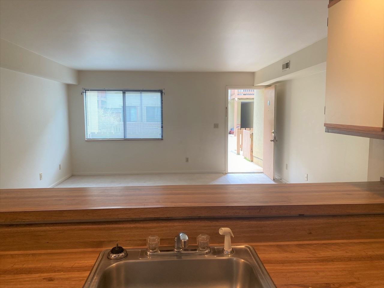 111 #N111 - Photo 2 of 11