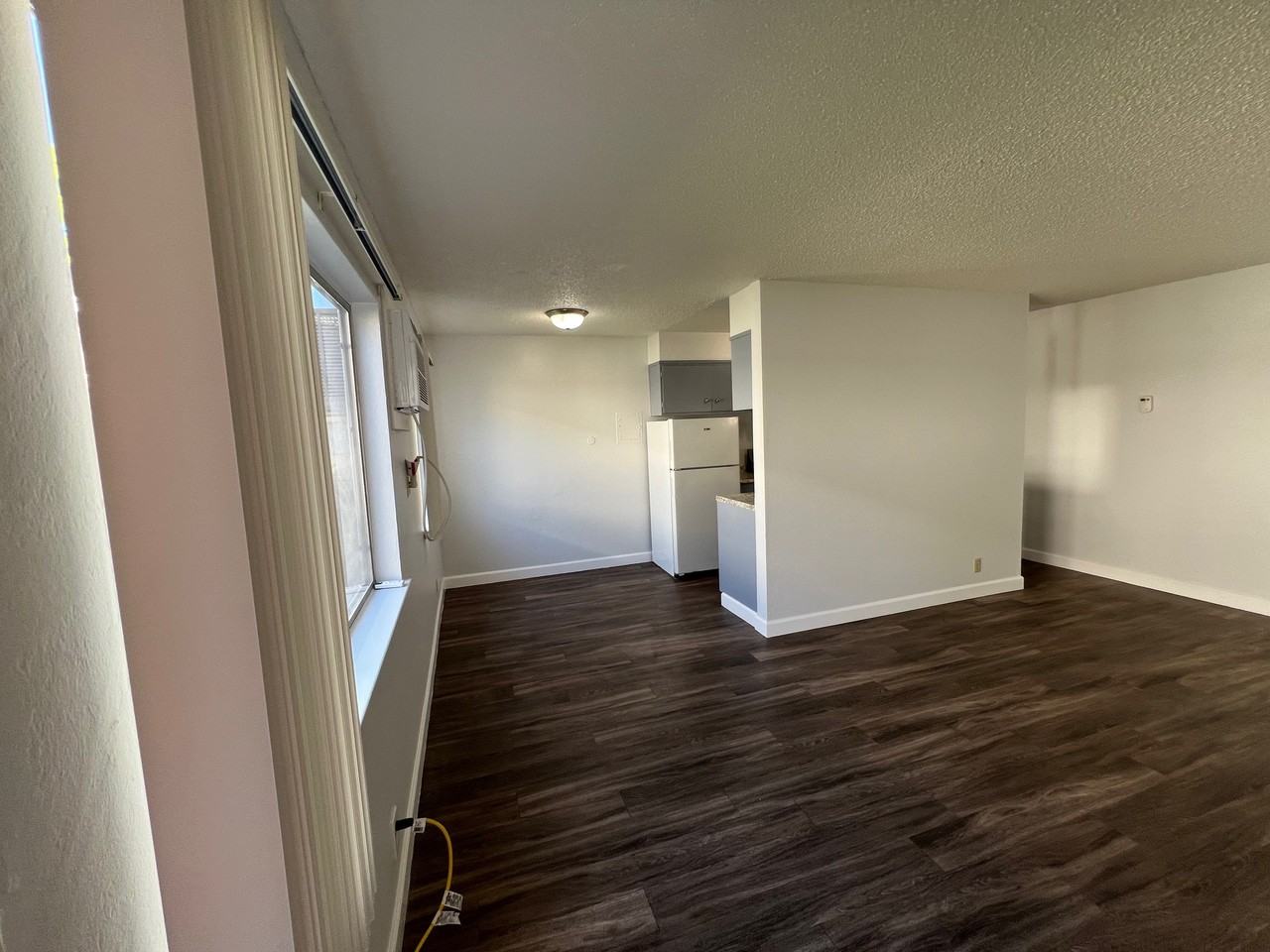 2383,2385,2387 Arden Way - Photo 6 of 27