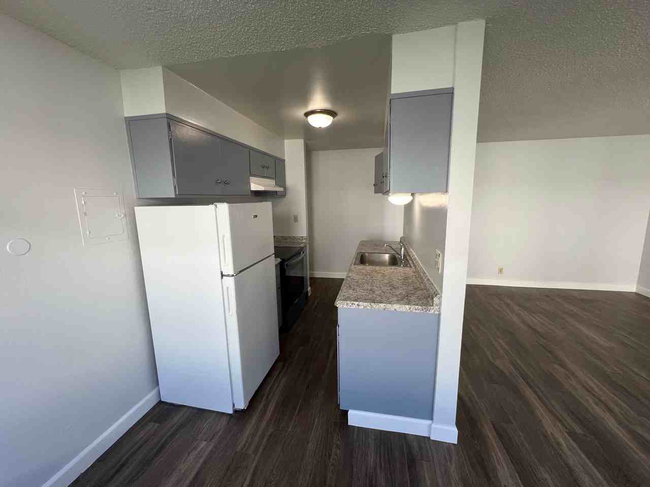 2383,2385,2387 Arden Way - Photo 7 of 27