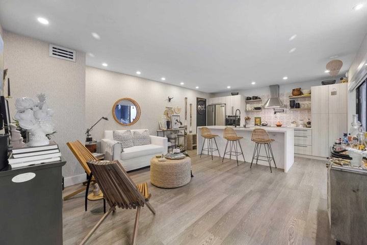 1605 U.S. 1 #1 10c - Photo 3 of 9