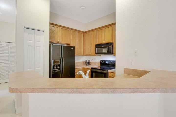 4921 Bonsai Circle #201 - Photo 4 of 9