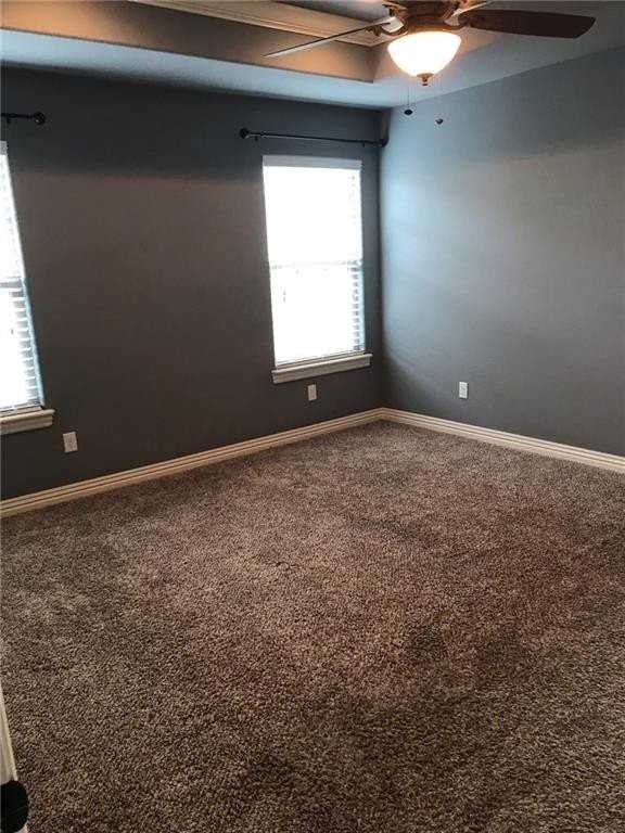 709 Olivia Ln - Photo 7 of 8