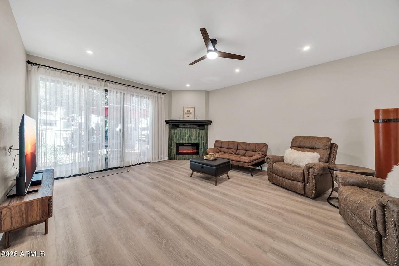 7368 E Pleasant Run - Photo 7 of 50