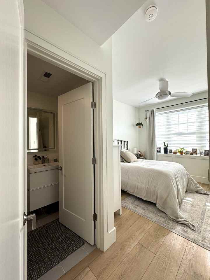 1578 Beacon Street1578 Beacon Street - 301 #301 - Photo 4 of 12