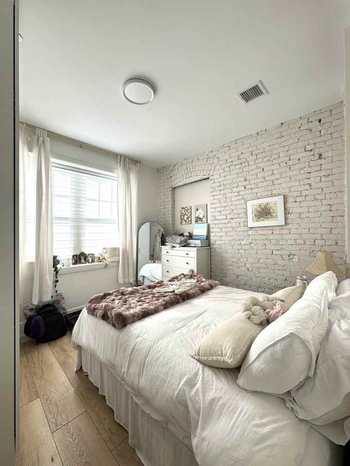 1578 Beacon Street1578 Beacon Street - 301 #301 - Photo 6 of 12