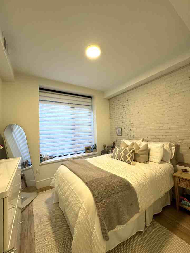 1578 Beacon Street1578 Beacon Street - 301 #301 - Photo 7 of 12