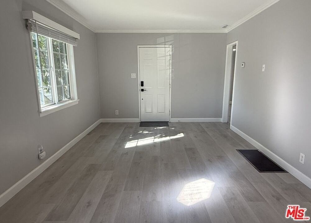 5510 Beck Ave - Photo 3 of 22