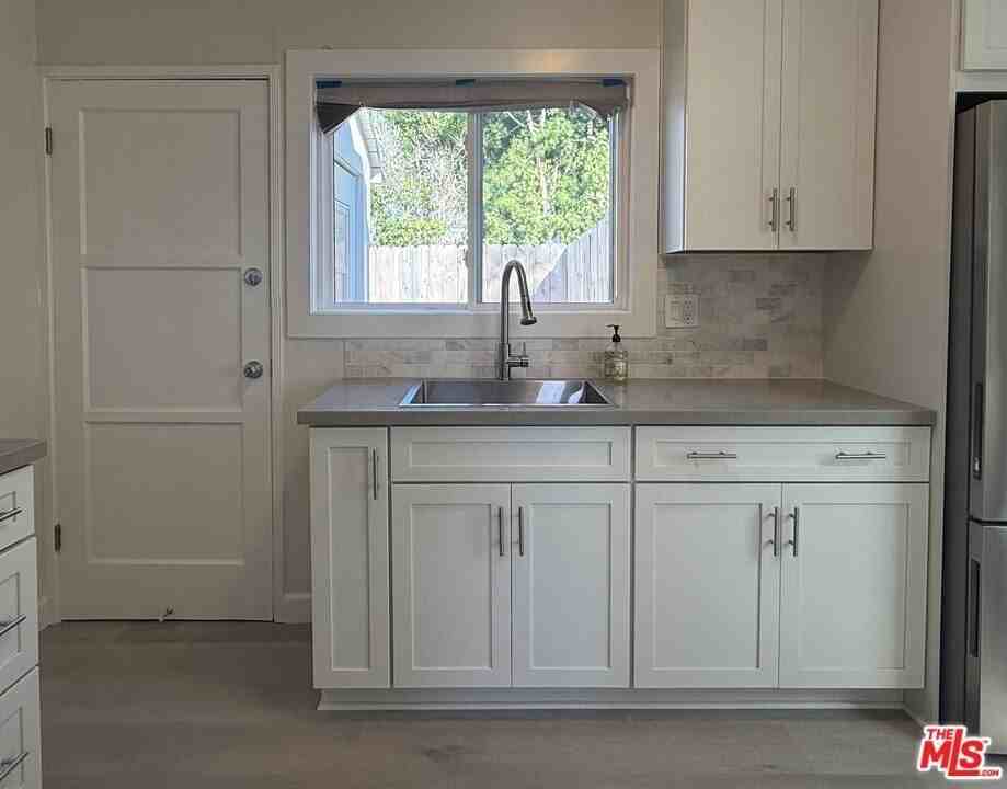 5510 Beck Ave - Photo 7 of 22