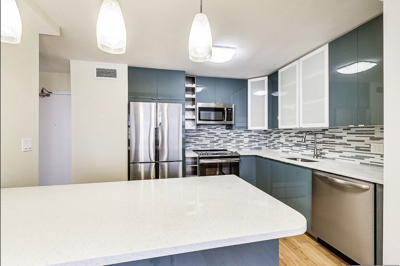 6301 N Sheridan Rd #7C - Photo 7 of 13