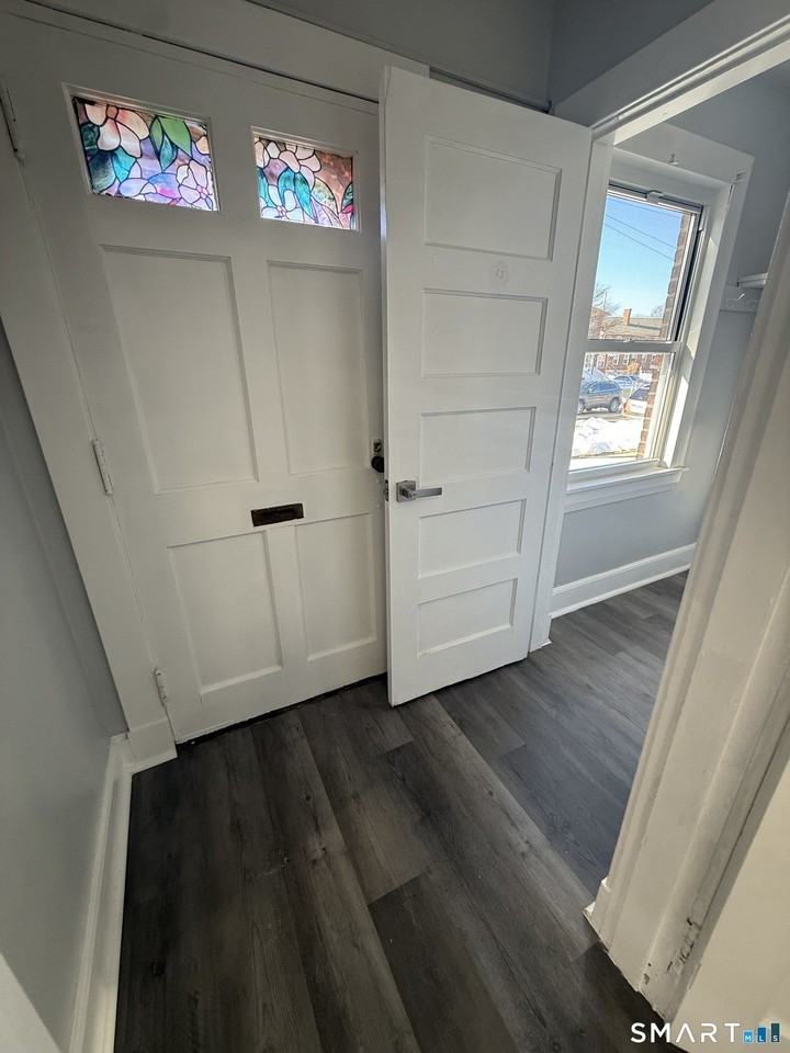 36 Carver St #1 - Photo 3 of 16