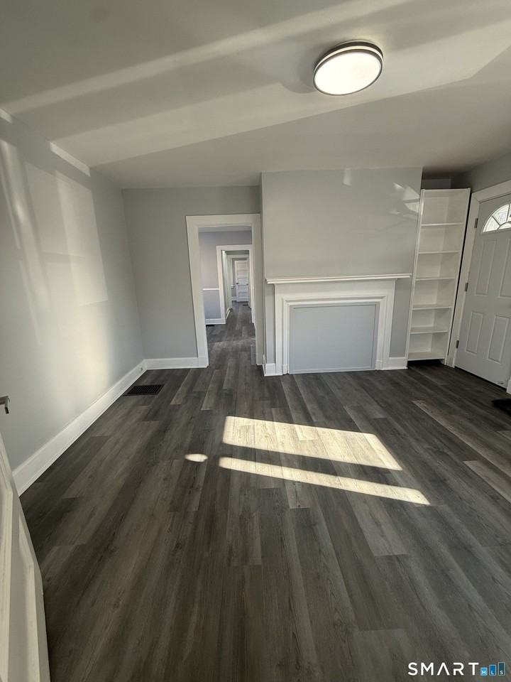 36 Carver St #1 - Photo 5 of 16
