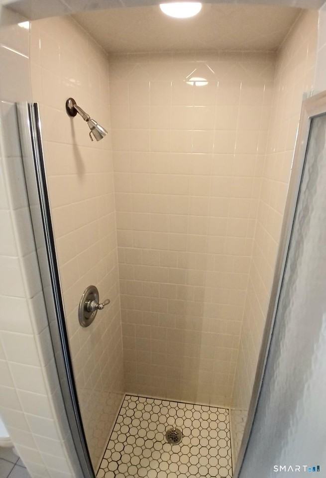 652 High St - Photo 3 of 17