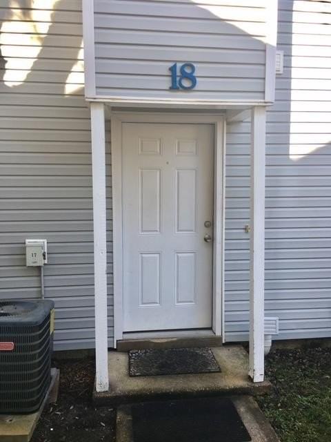 31 Park Cir Se Unit 18 - Photo 2 of 27