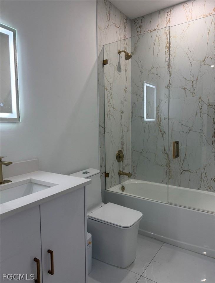 2301 Nw 7th St - Photo 5 of 18