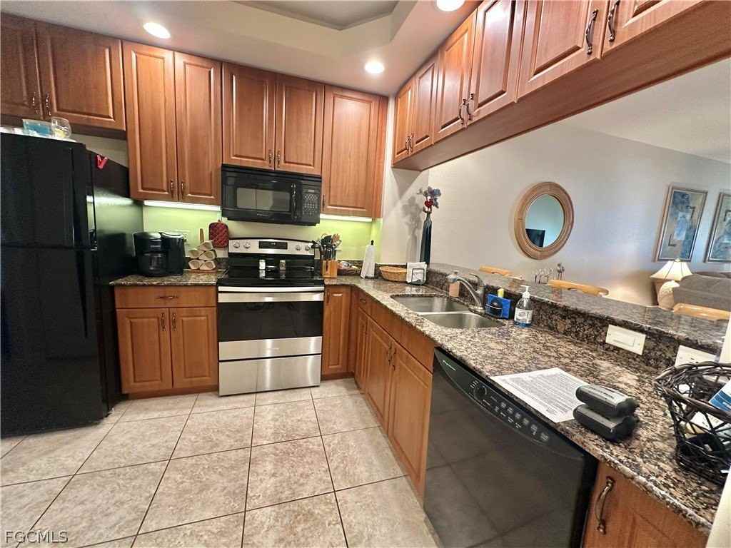 1133 Van Loon Commons Cir Apt 203 - Photo 6 of 27