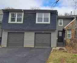 15 Andover Cir - Photo 1 of 1