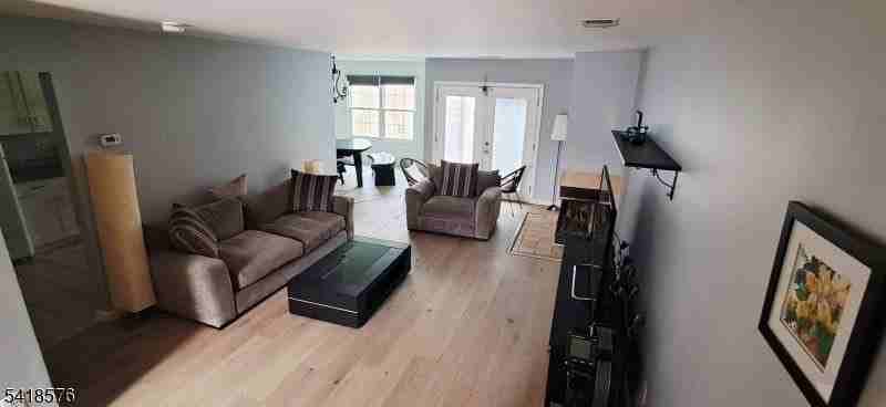 15 Andover Cir - Photo 5 of 16