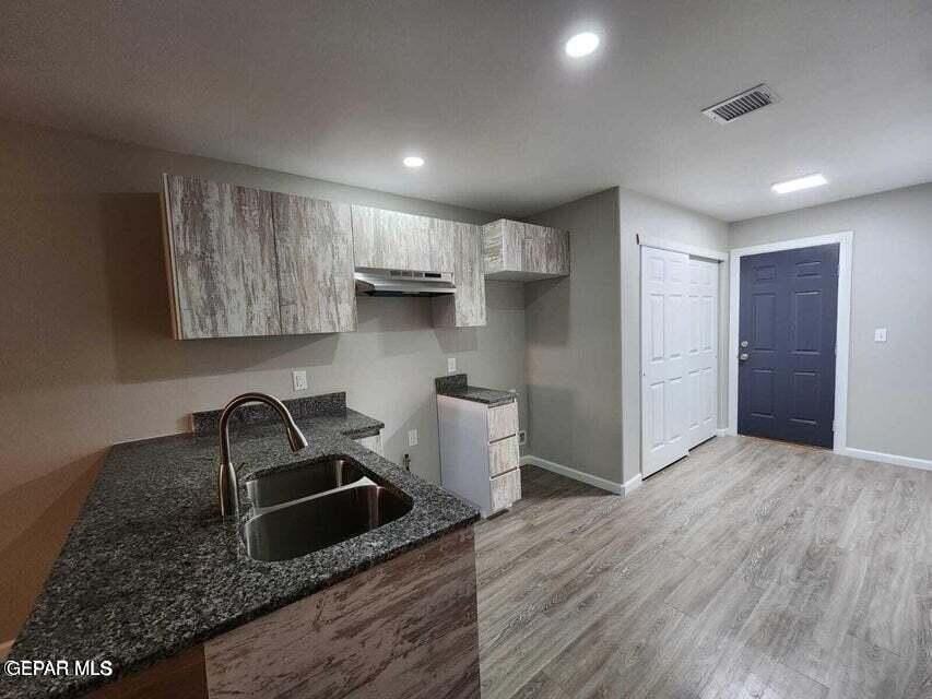 7838 Mount Latona Dr Unit A - Photo 4 of 9