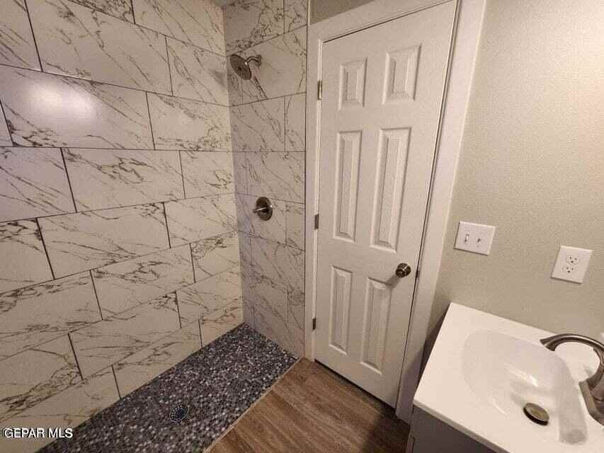7838 Mount Latona Dr Unit A - Photo 5 of 9