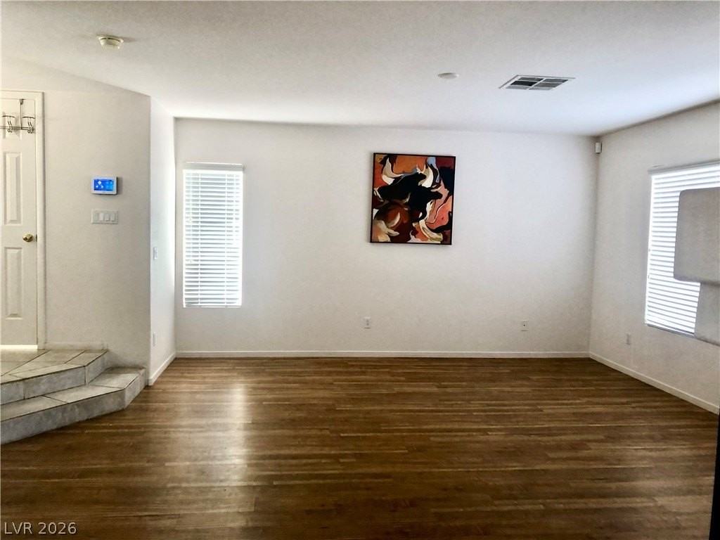 10038 Hermit Rapids Ave - Photo 2 of 23