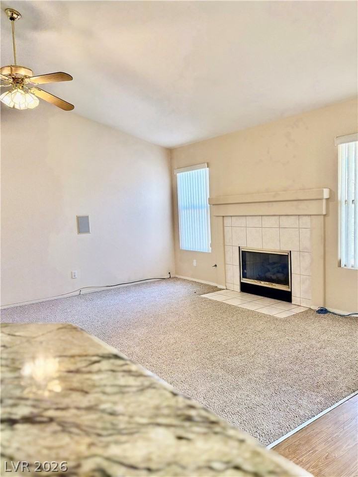 1736 Navarre Ln - Photo 6 of 27