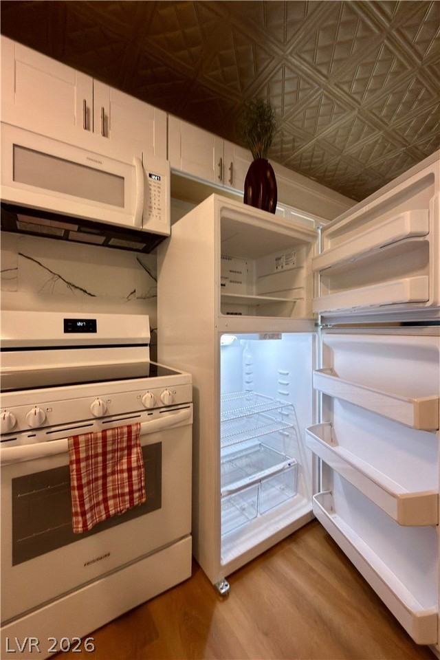 2205 Bridlewood Dr - Photo 5 of 8