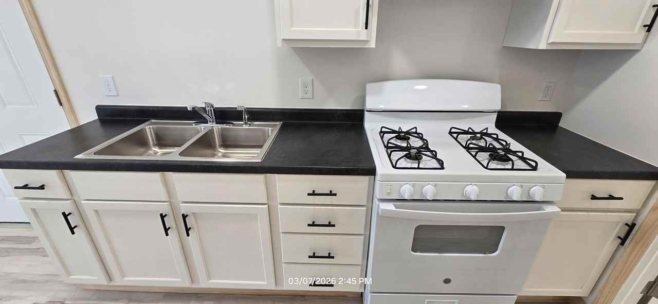 623 Frankfort Ave Apt 1 - Photo 6 of 19