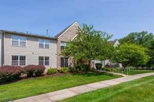 featured image of 4 Parkside Ct