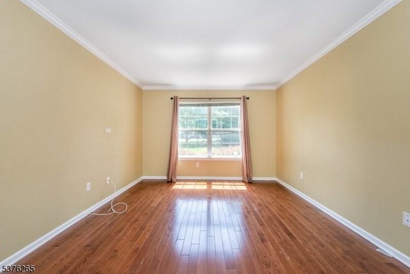 4 Parkside Ct - Photo 6 of 18