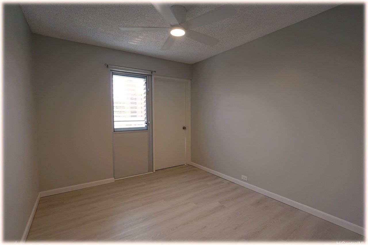 509 University Ave Apt 1004 - Photo 5 of 20