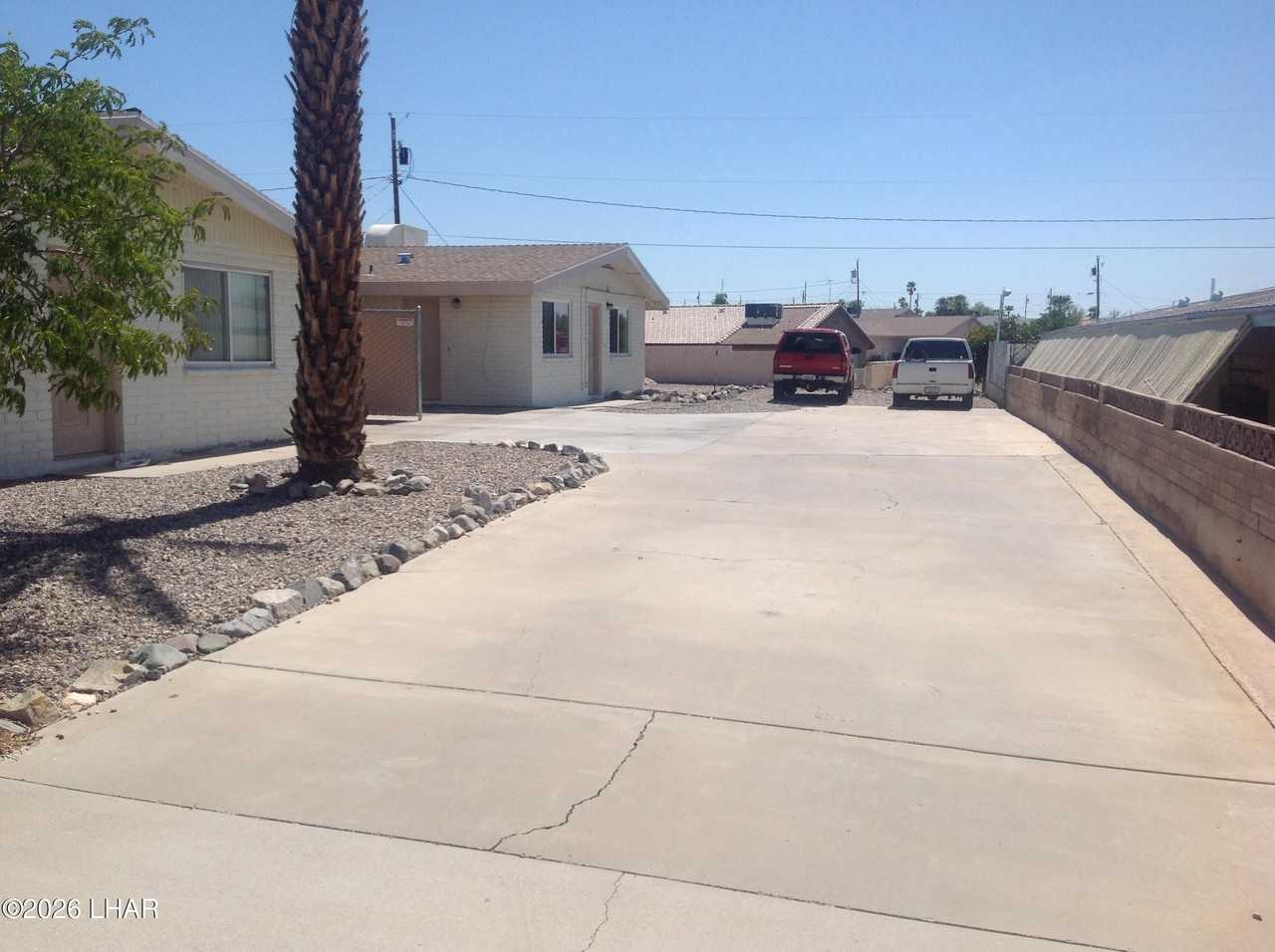 3030 Winterhaven Dr - Photo 2 of 22