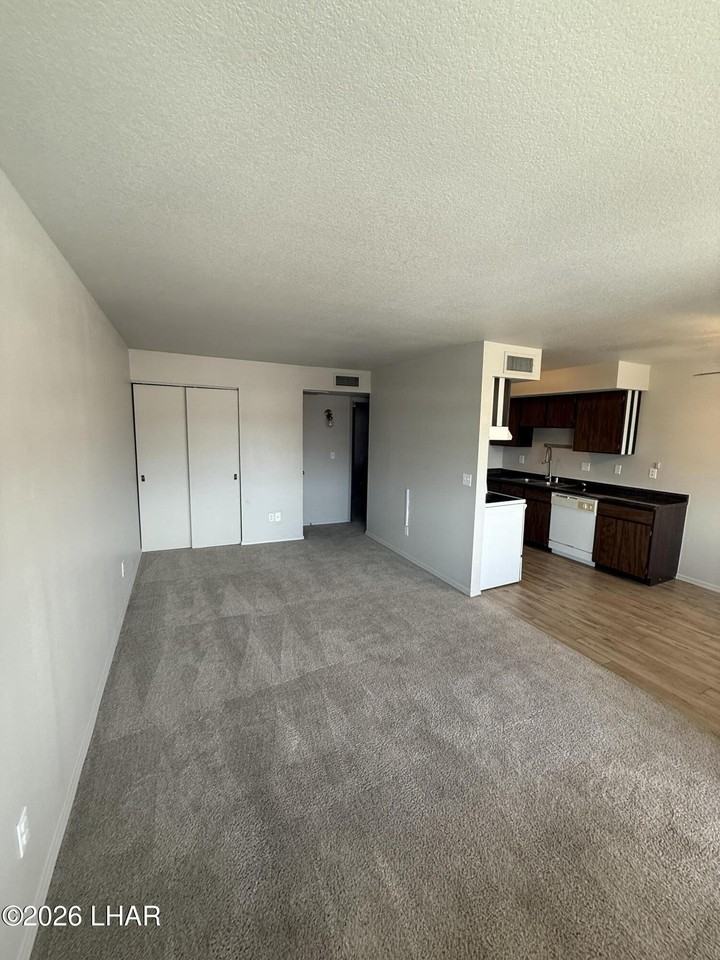 100 Mulberry Ave Unit 113 - Photo 7 of 14