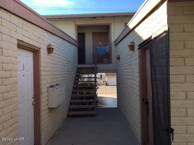 2060 Palo Verde Blvd N Apt 7 - Photo 3 of 24