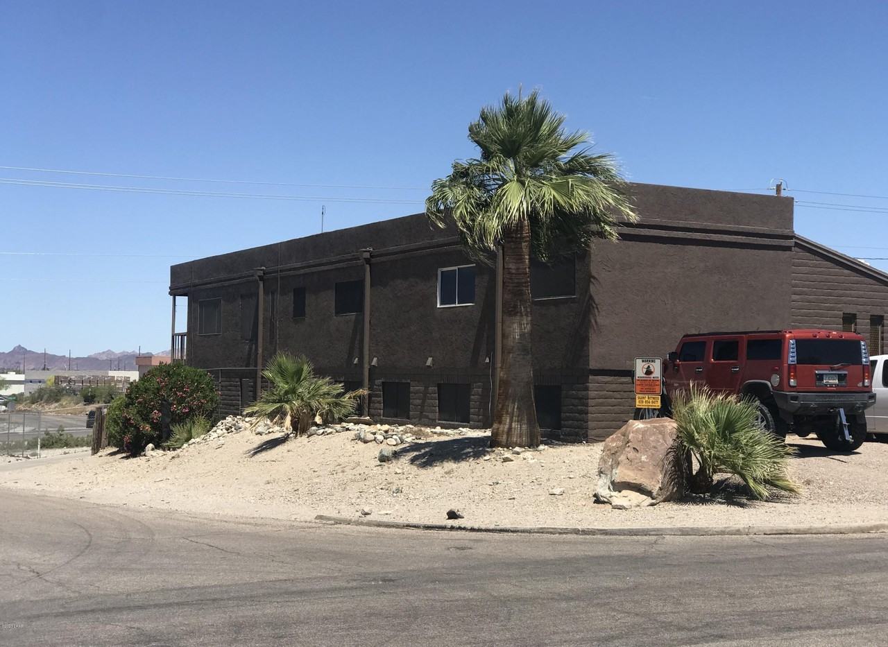 2201 Sandwood Dr Apt 2 - Photo 3 of 26